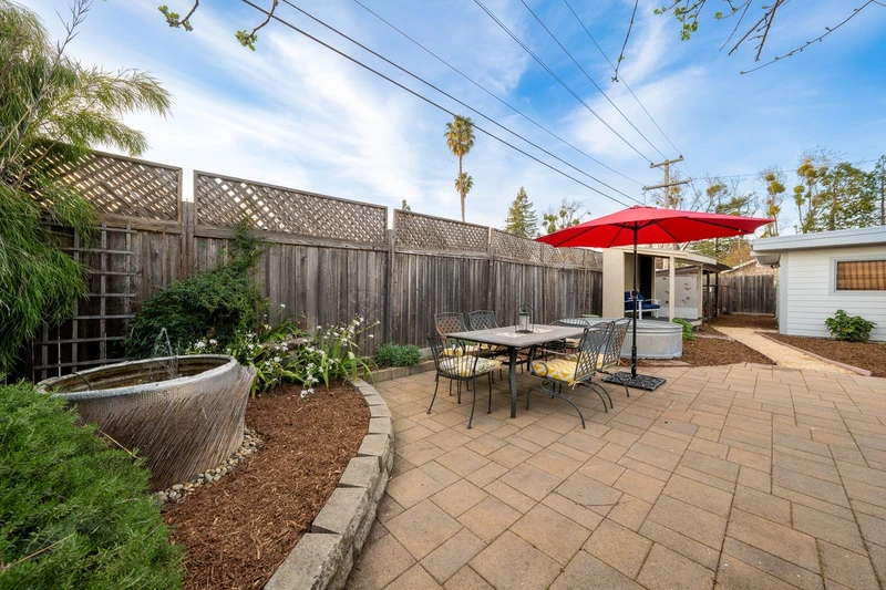 119 Sandalwood Court, view 5