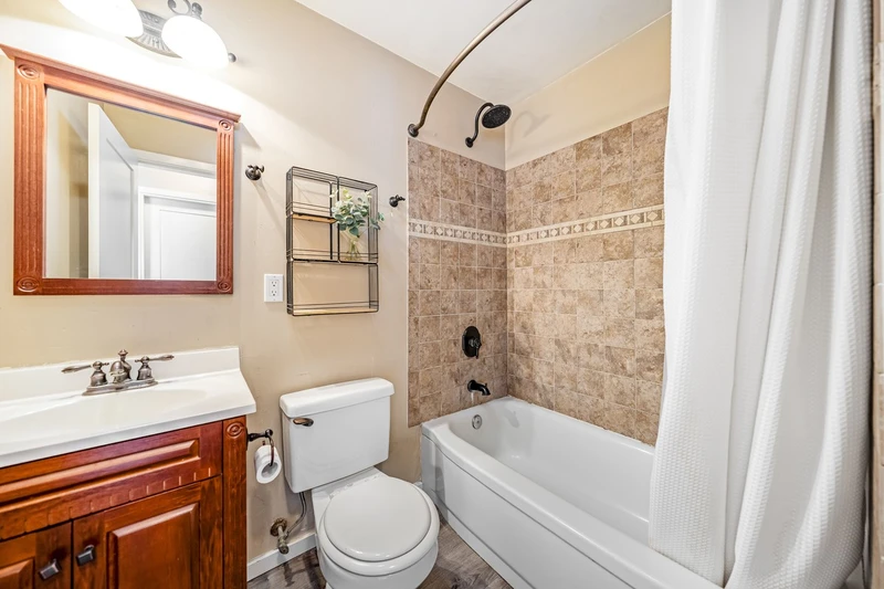 119 Sandalwood Court, view 13