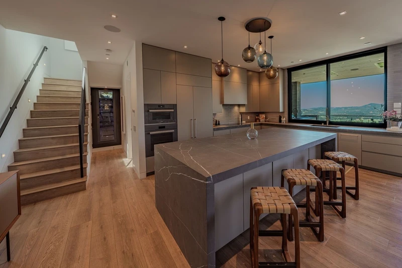 12305 Manzanita Lane, view 24