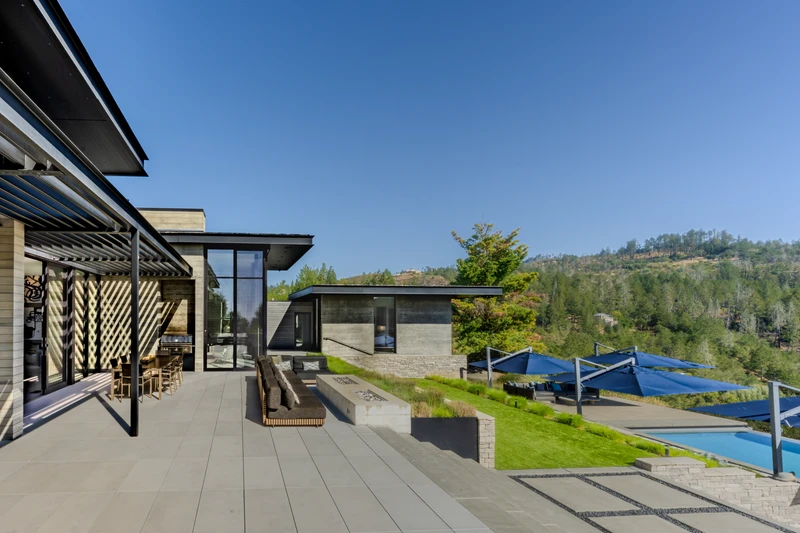 12320 Manzanita Lane, view 3