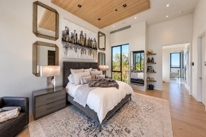 12320 Manzanita Lane, view 20