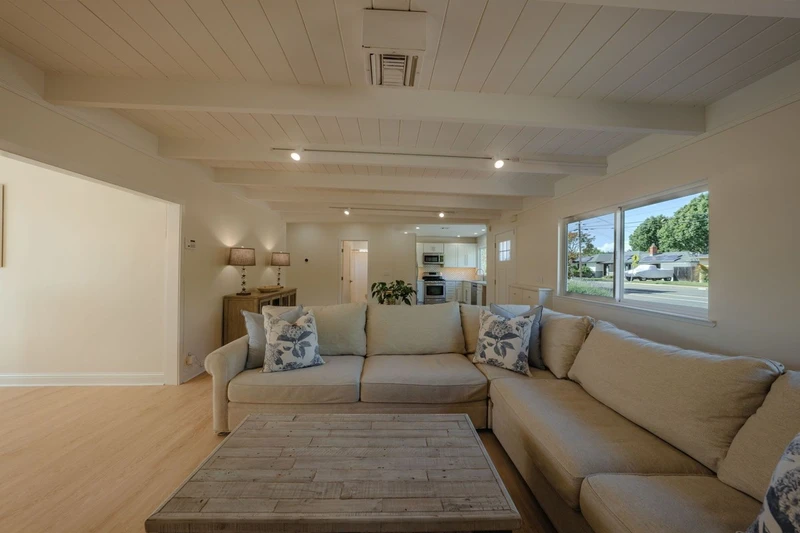 1340 Parsons Drive, view 9