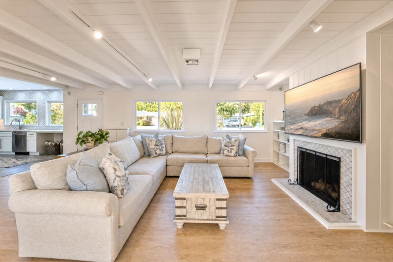 1340 Parsons Drive, view 11