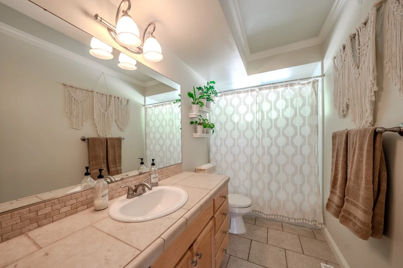 2035 Parrish Drive, view 9