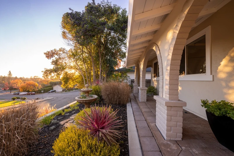 2035 Parrish Drive, view 20
