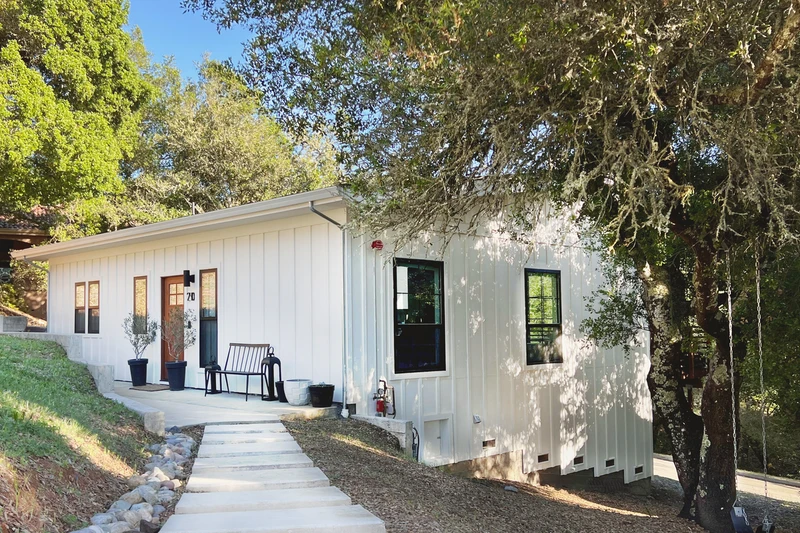 240 Clear Ridge Drive, view 2
