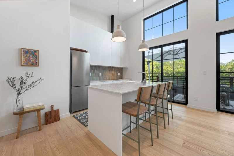 240 Clear Ridge Drive, view 13