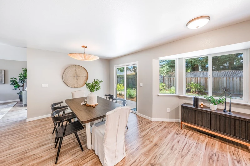 2434 Covey Court, view 9