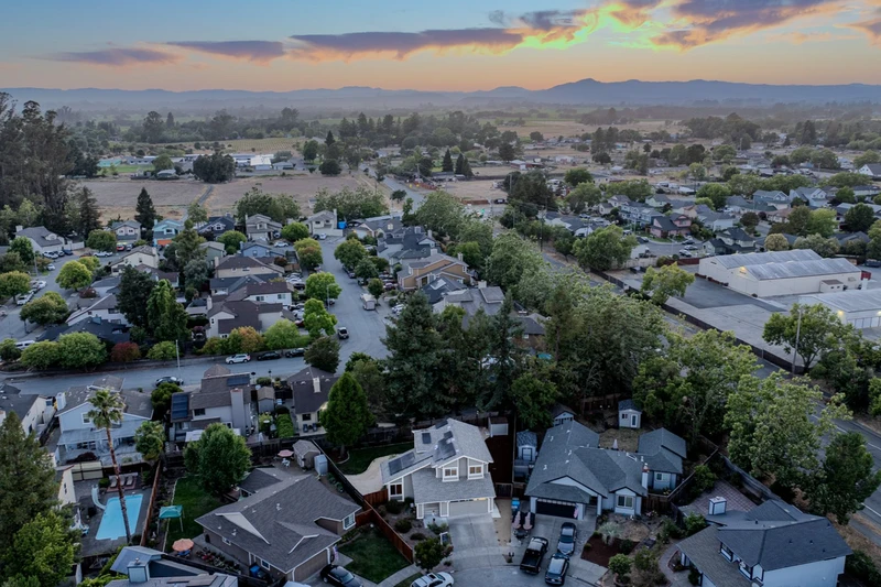 2434 Covey Court, view 18