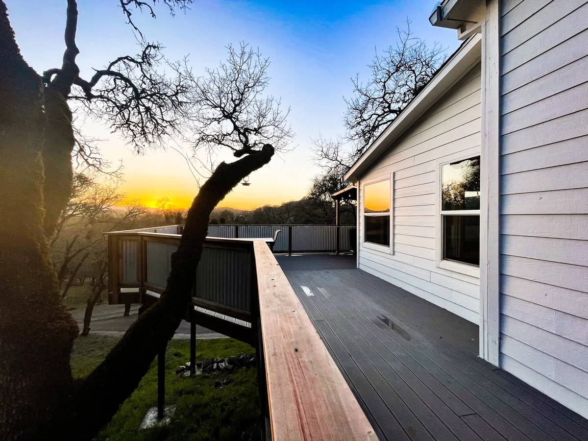 3198 Porter Creek Rd, view 1
