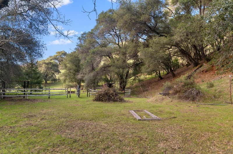 32040 Highway 128, view 15