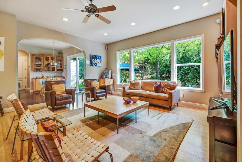 3600 Sullivan Rd, view 12
