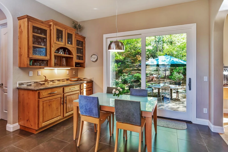 3600 Sullivan Rd, view 14