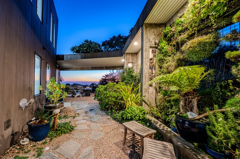 39074 Hedgegate Road, view 37