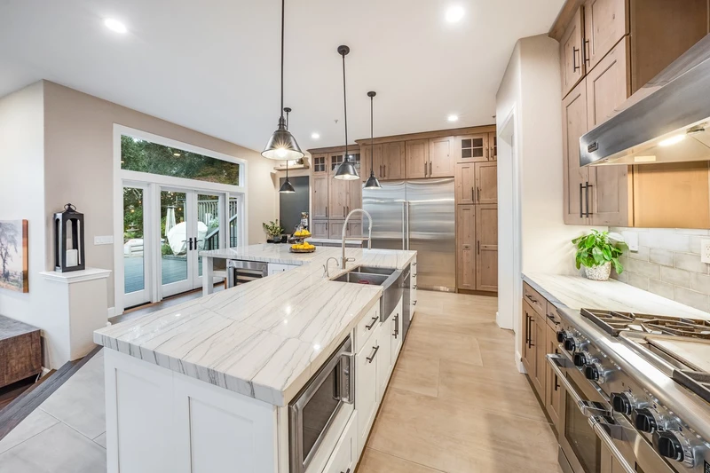 4250 Pine Ridge Drive, view 5