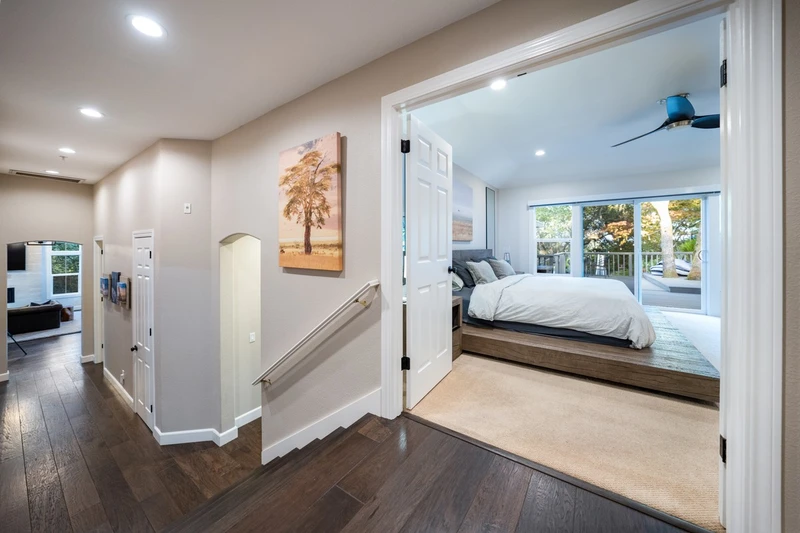 4250 Pine Ridge Drive, view 11