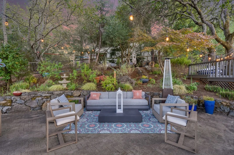 4250 Pine Ridge Drive, view 14