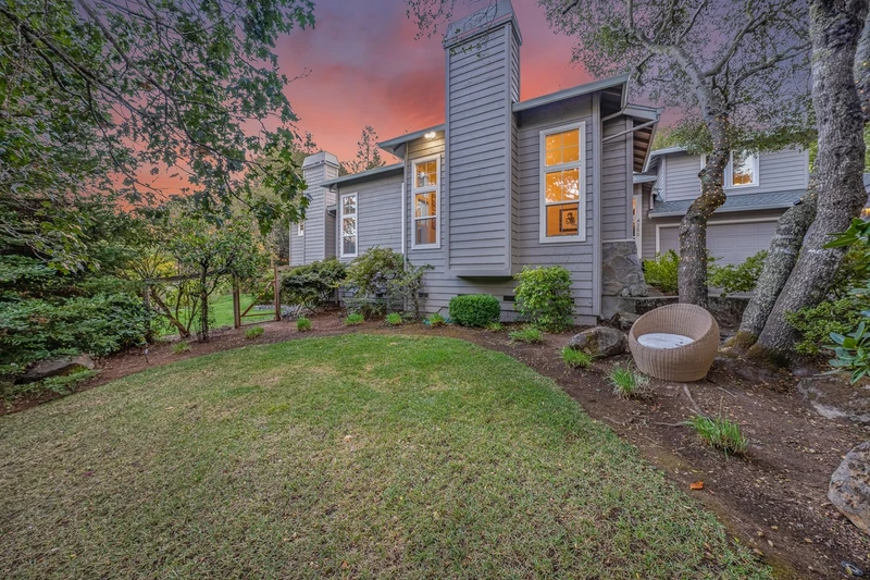 4250 Pine Ridge Drive, view 18