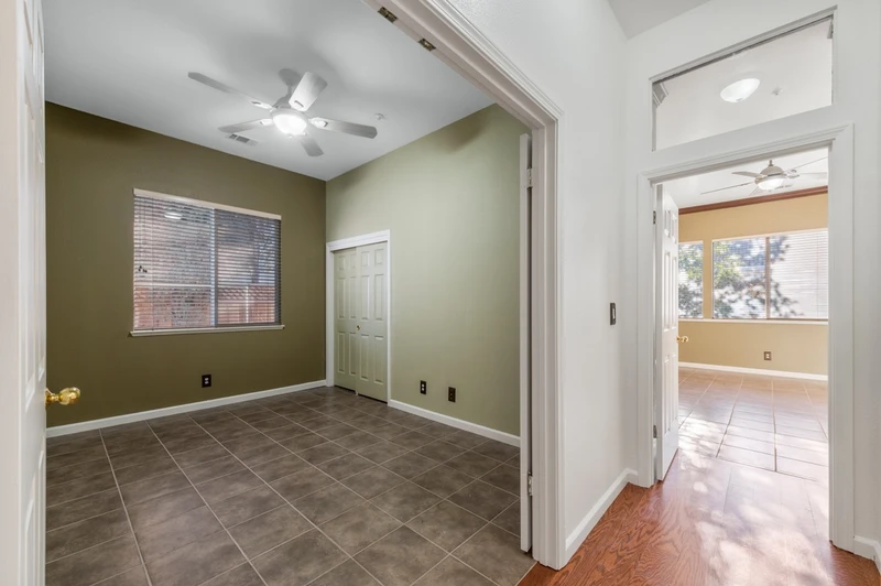 87 Winedale Ln, view 11