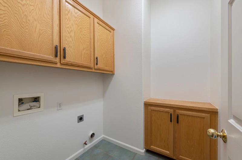 87 Winedale Ln, view 16