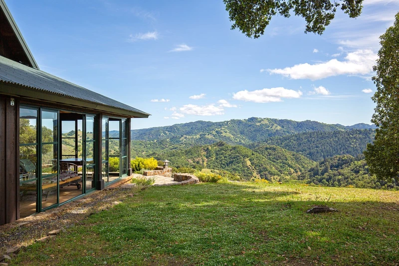 Lake Sonomas Rockpile Ranch, view 3