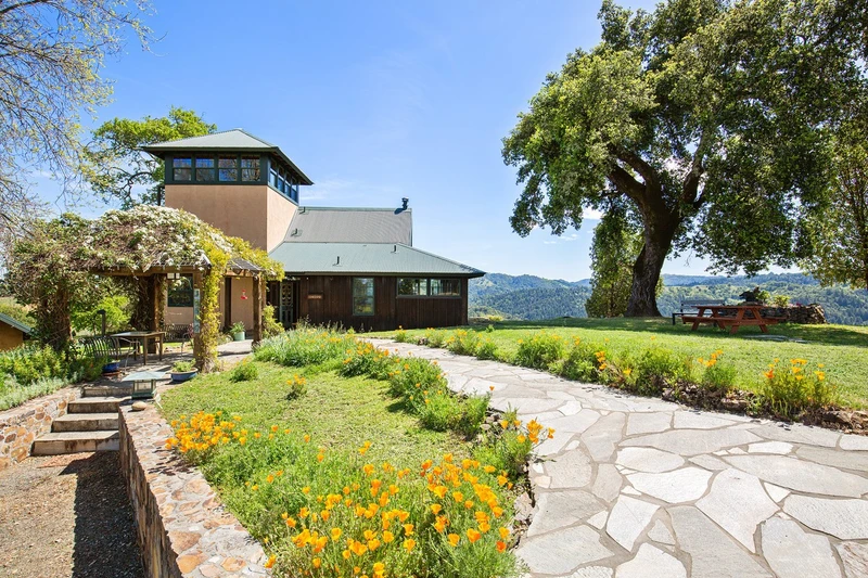 Lake Sonomas Rockpile Ranch, view 6